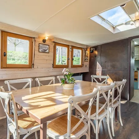 Båthotell Peniche Haricot Noir Canal Du Midi *